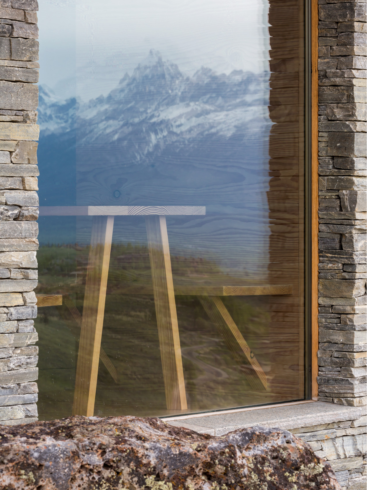 Aloof Studio for McLean Quinlan